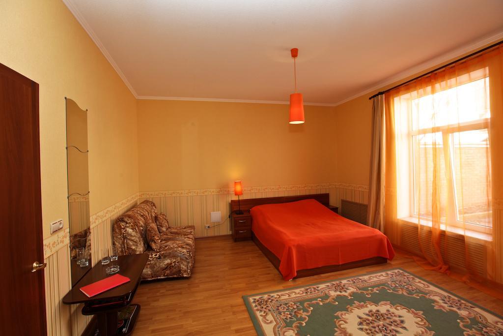 Domashny Ochag Hotel Krasnodar Room photo